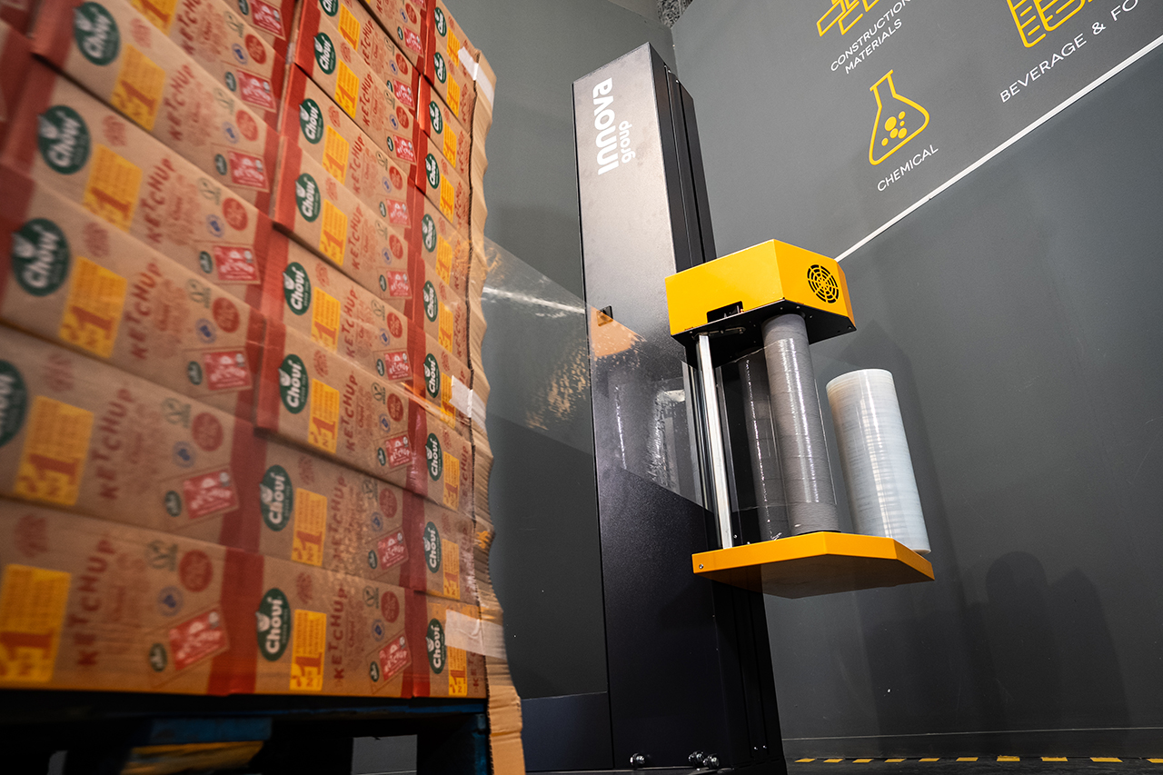 How to choose the best Pallet Stretch Wrapper: semiautomatic or automatic?